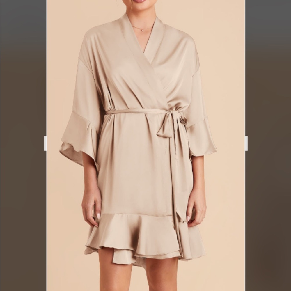 Birdy Grey robe